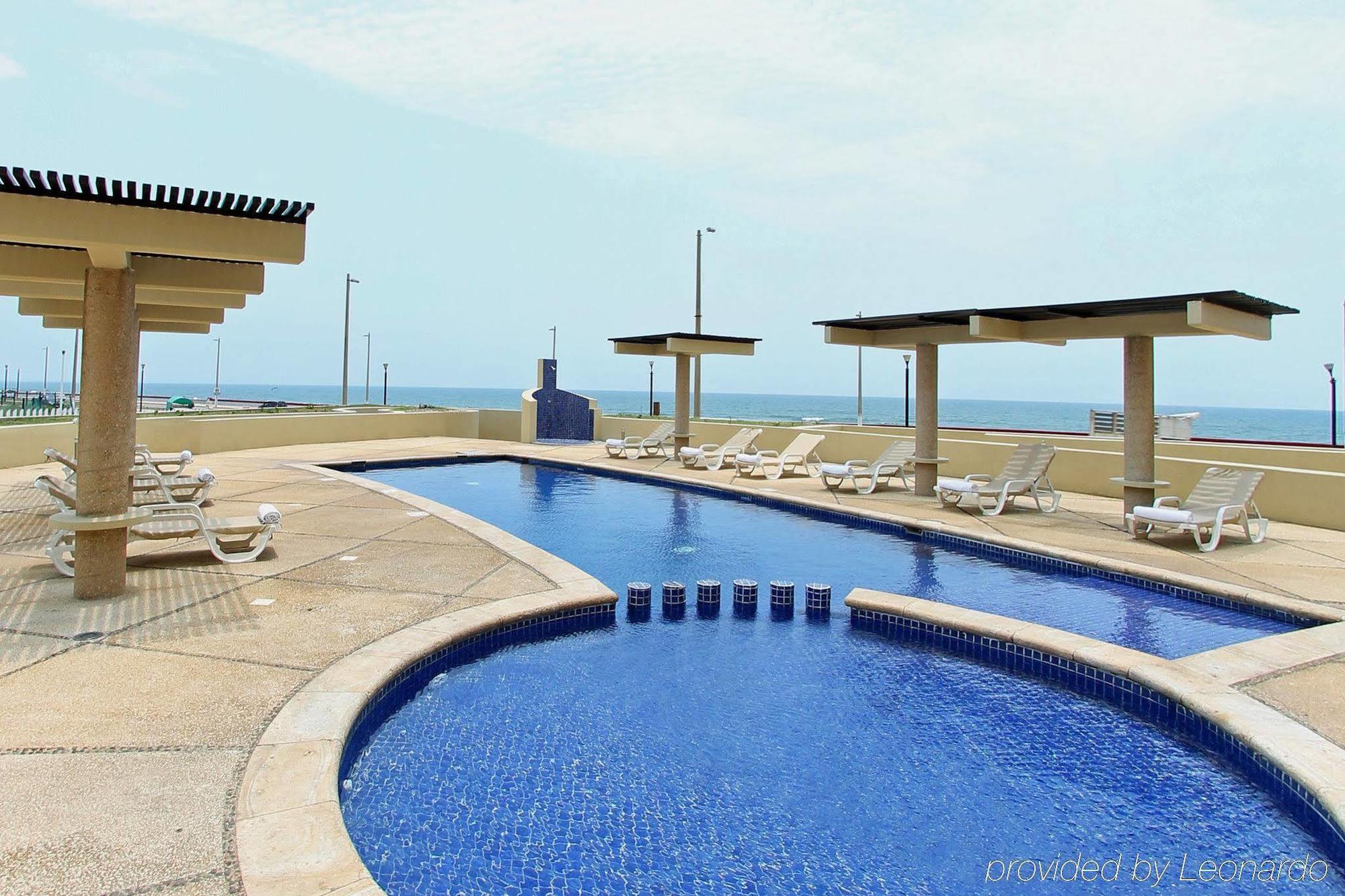 Fiesta Inn Coatzacoalcos Ngoại thất bức ảnh