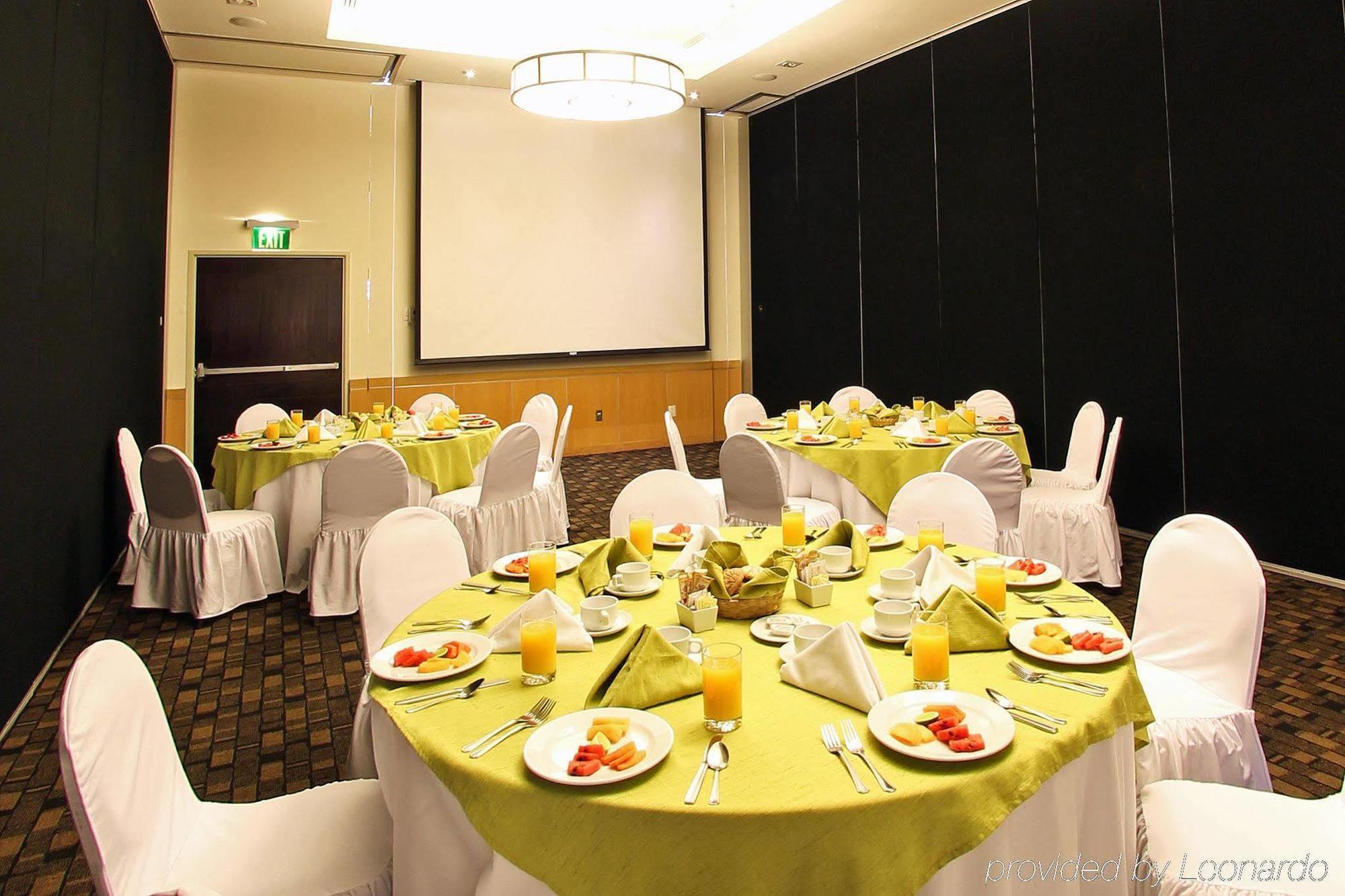 Fiesta Inn Coatzacoalcos Ngoại thất bức ảnh