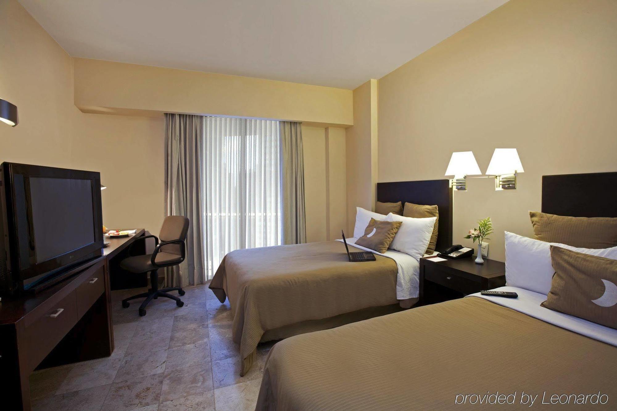 Fiesta Inn Coatzacoalcos Ngoại thất bức ảnh